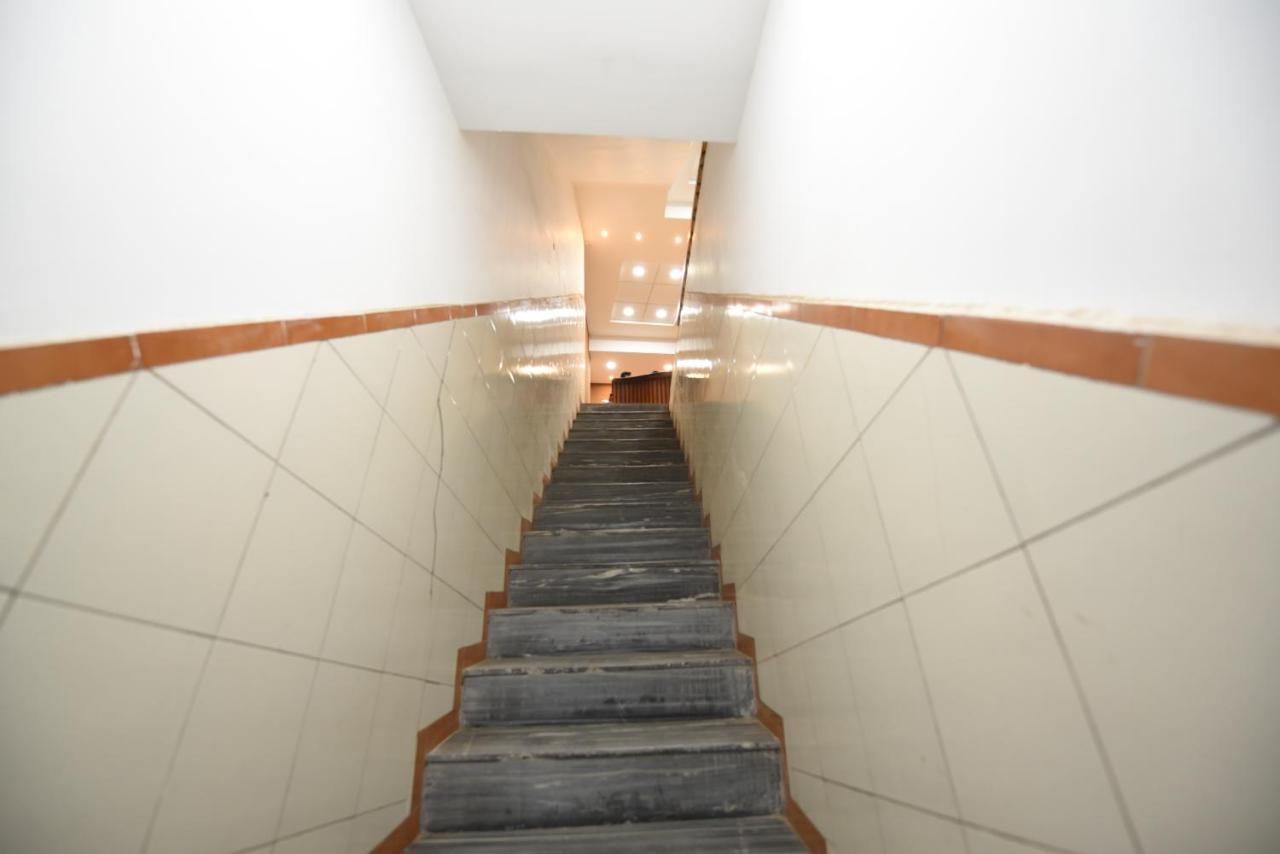 Hotel Mayur Gorakhpur Bagian luar foto